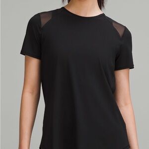 Lululemon Sculpt Short Sleeve Tee - Pleated in back